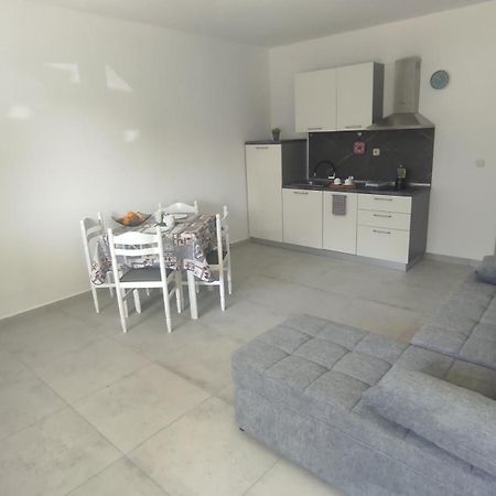 Apartment Nikolena Rovinjsko Selo Dış mekan fotoğraf